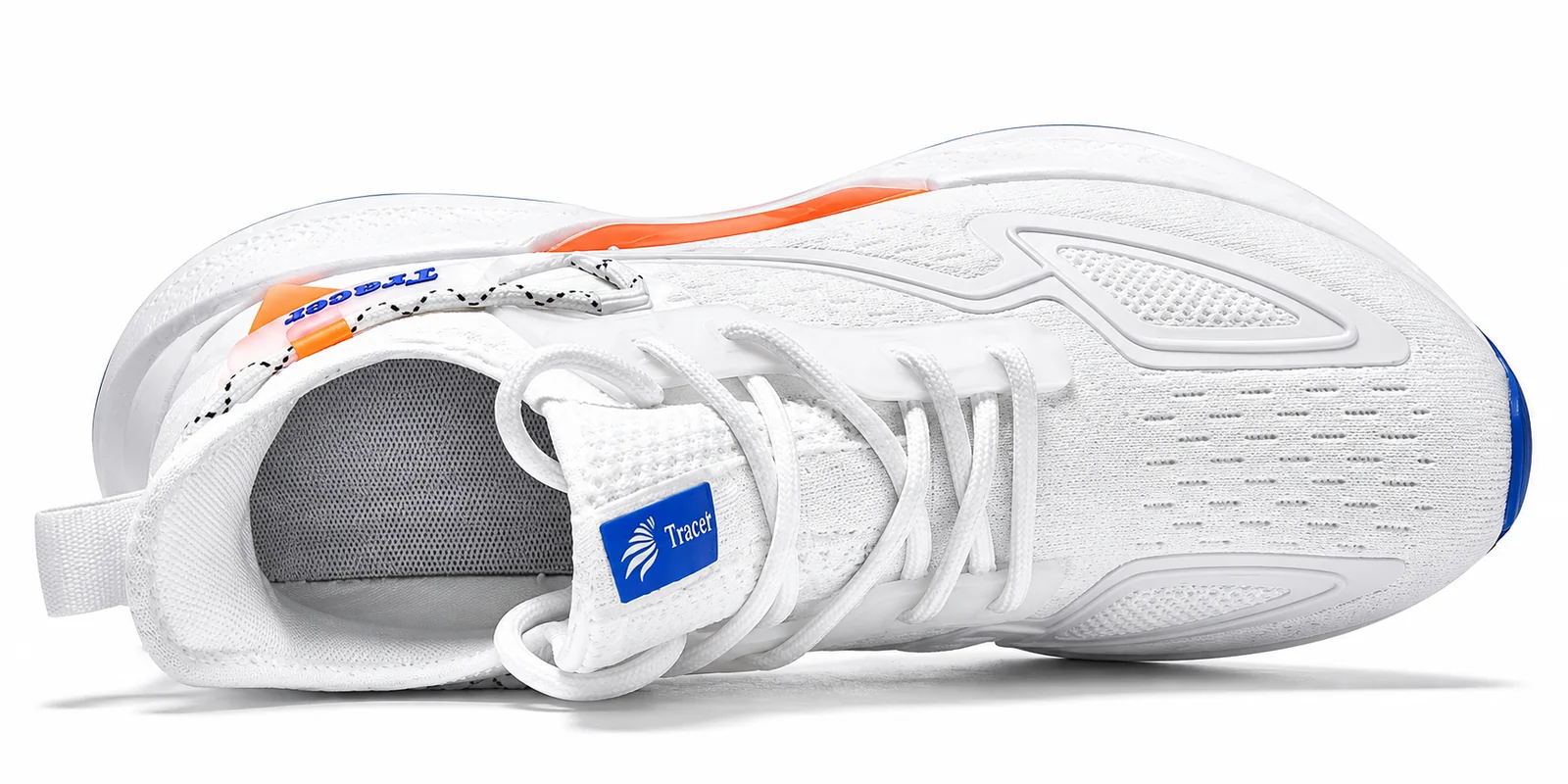 Vue de dessus de la sneaker Tracer blanche