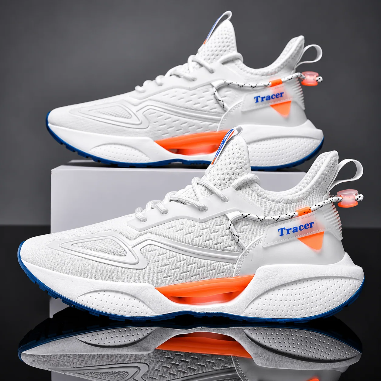 Paire de sneakers Tracer blanches orange et bleues
